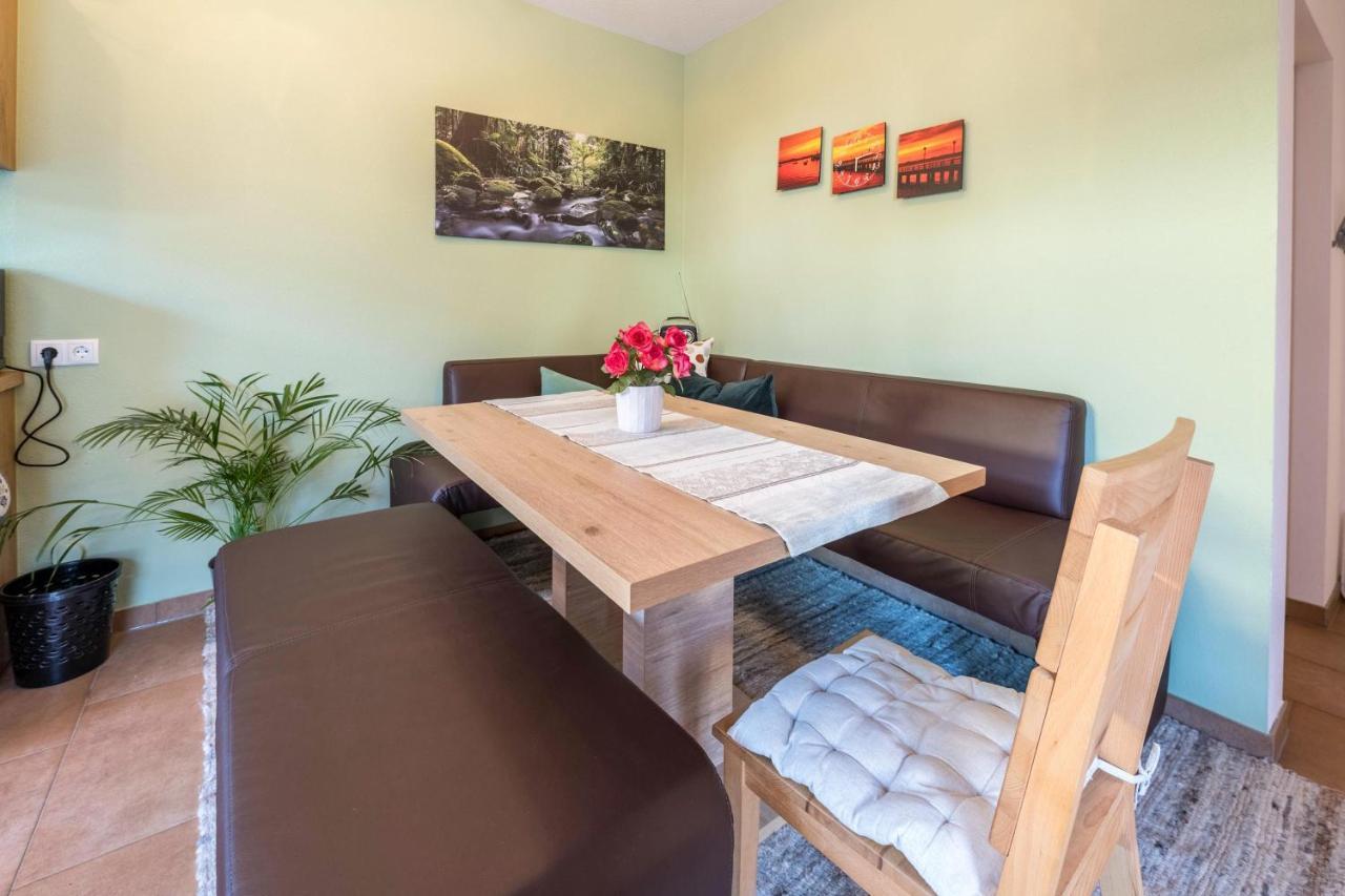 Wieseneck I - Apartment In Fügen Exteriör bild