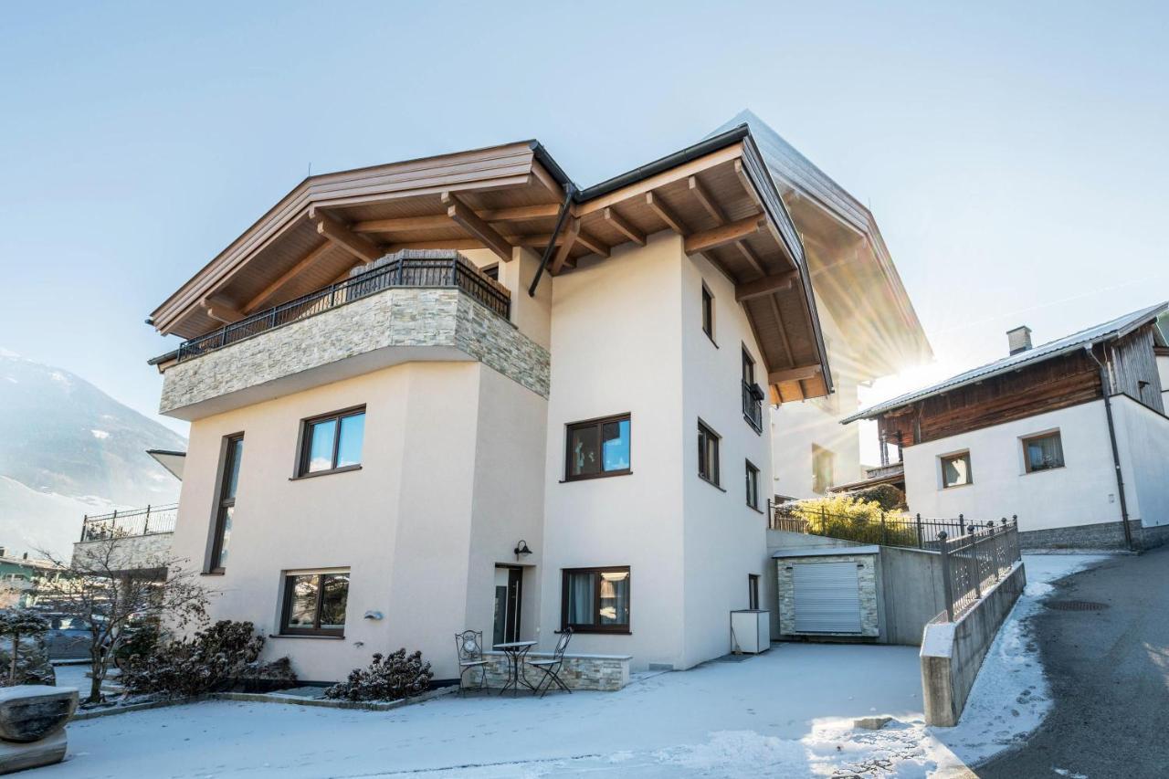 Wieseneck I - Apartment In Fügen Exteriör bild